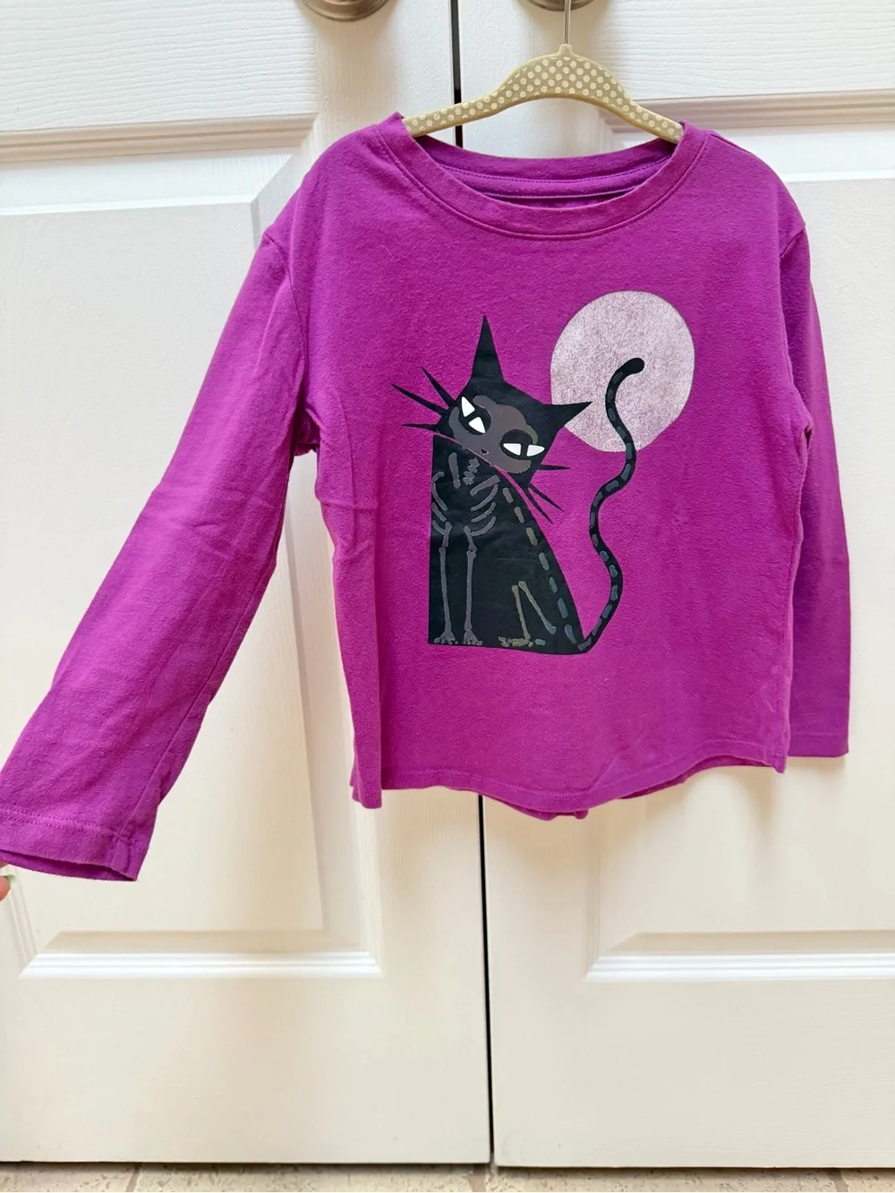 GAP Purple 100% Organic Cotton Holographic Cat Print Halloween T-Shirt - size 5